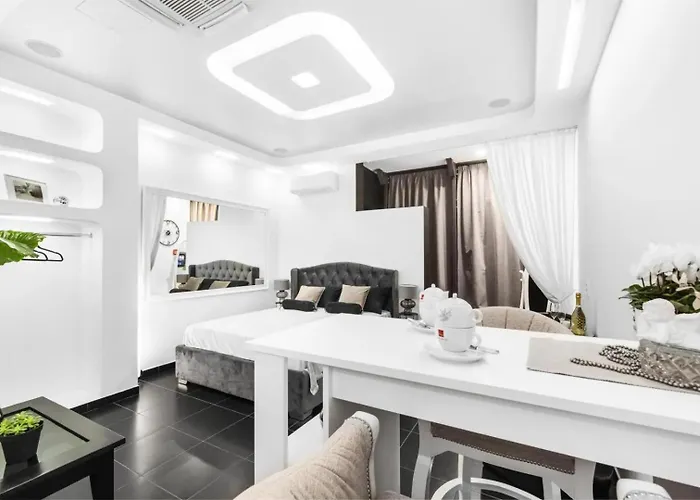 Modern Noyan Apartman Fiume